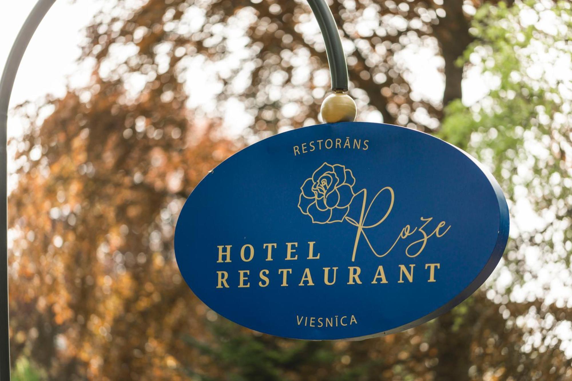 Roze Boutique Hotel Liepaja Bagian luar foto